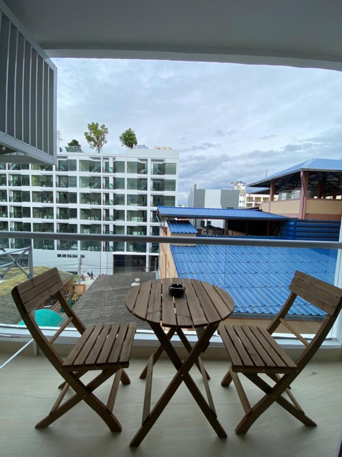 Grand Avenue Suites X Monthstayz Thailand Pattaya Ngoại thất bức ảnh