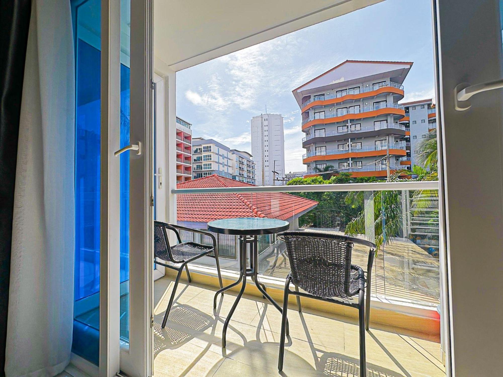Grand Avenue Suites X Monthstayz Thailand Pattaya Ngoại thất bức ảnh
